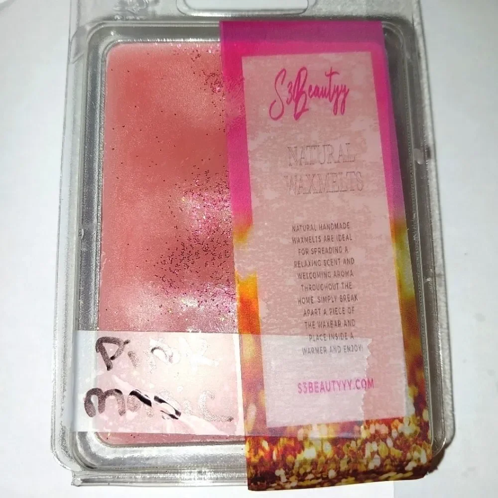 Hand crafted Pink Magic waxmelt tarts